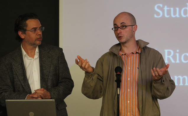 Faculty discussed online courses at the Arts and Sciences Council meeting Thursday.